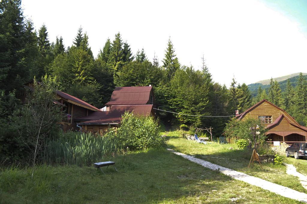 Hotel Zarinok Pilipets Esterno foto