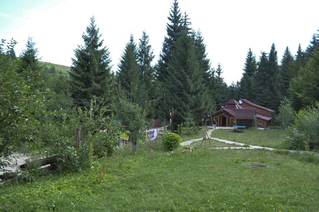 Hotel Zarinok Pilipets Esterno foto