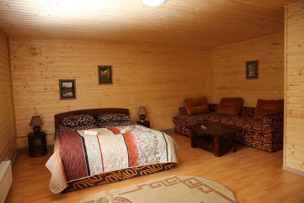 Hotel Zarinok Pilipets Esterno foto